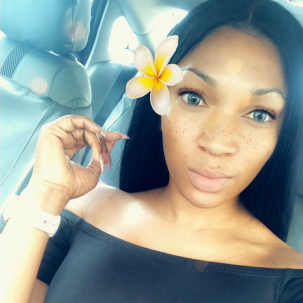 Meet your Posher, Tayiesha